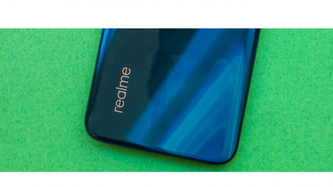 Realme X7 Pro
