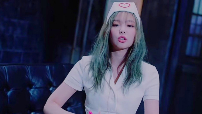 Jennie Blackpink.