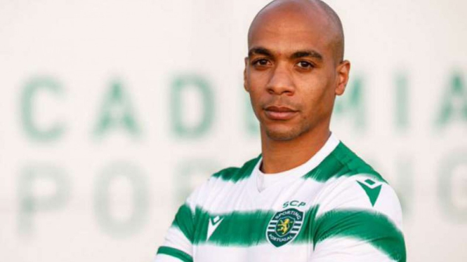 Joao Mario bergabung dengan Sporting Lisbon.