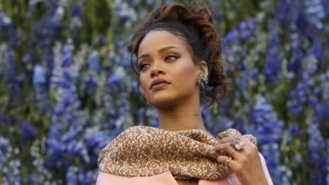 Penyanyi Rihanna Source : Republika