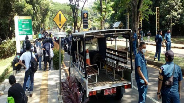Mahasiswa UI siap bergerak ke Jakarta melaksanakan aksi unjuk rasa