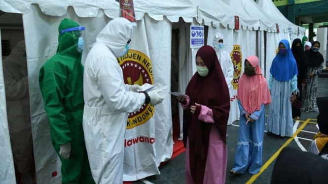 Badan Intelijen Negara menggelar tes dan rapid test corona di Pesantren