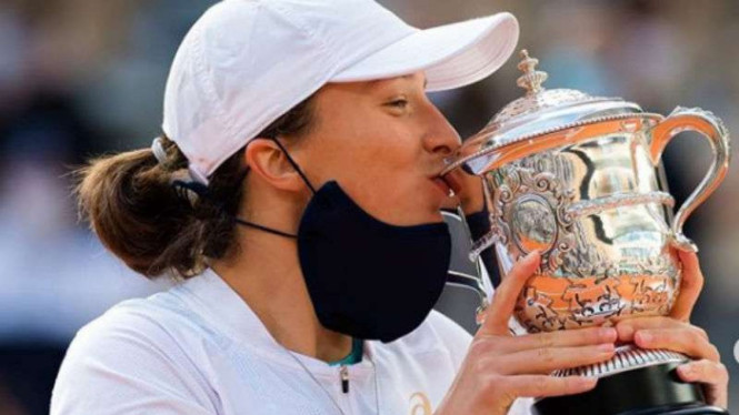Petenis Polandia, Iga Swiatek juara French Open 2020.