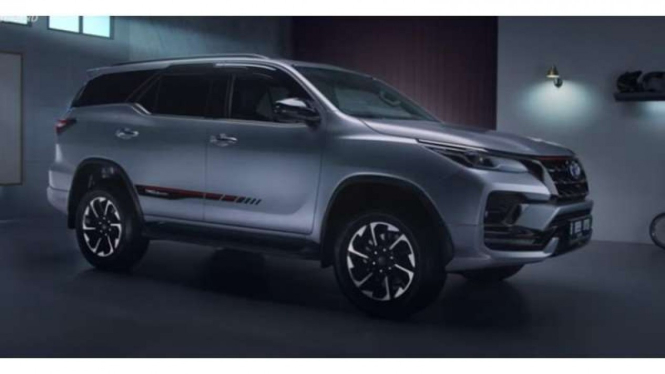 Toyota New Fortuner resmi meluncur di Indonesia