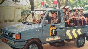 Mobil polisi zaman dulu