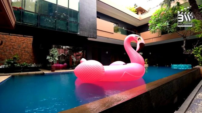 Rumah mewah Jennifer Ipel 