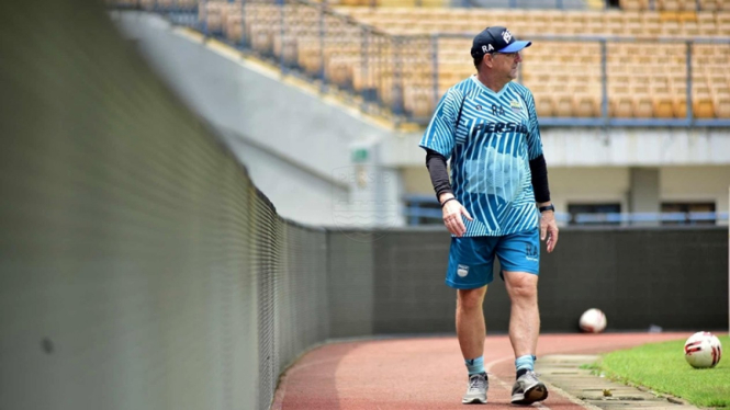 Pelatih Persib Bandung, Robert Rene Alberts