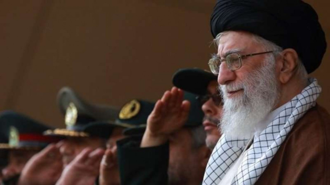 VIVA Militer: Pemimpin revolusi Iran, Ayatollah Ali Khamenei