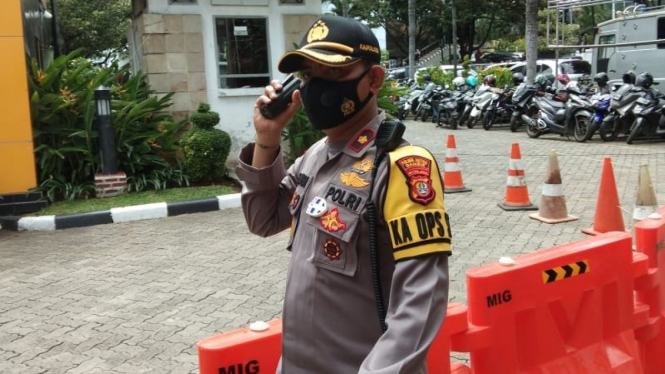 Kapolsek Metro Gambir Kompol Kade Budiyarta