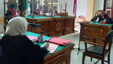 Persidangan penarik becak motor di PN Medan
