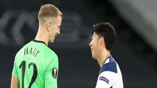 Son Heung-min dalam duel dengan LASK