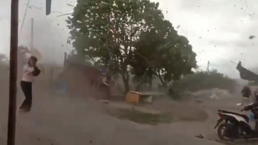 Viral puting beliung di wilayah Bekasi Utara