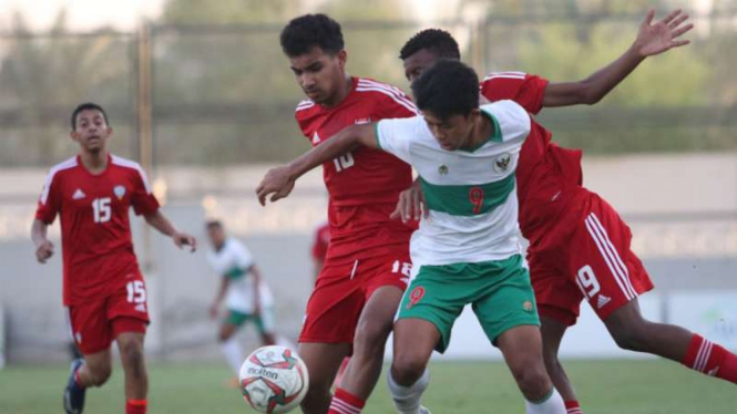 Duel Timnas Indonesia U-16 vs Uni Emirat Arab.