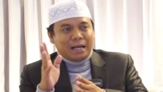Gus Nur