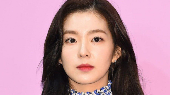 Irene Red Velvet.