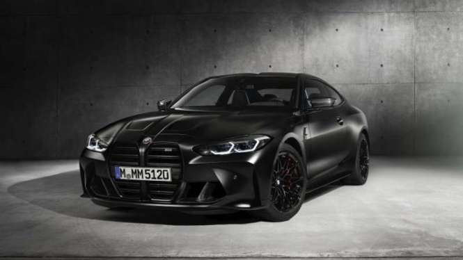 Mobil sport BMW M4 Competition hasil kolaborasi dengan brand fashion KITH