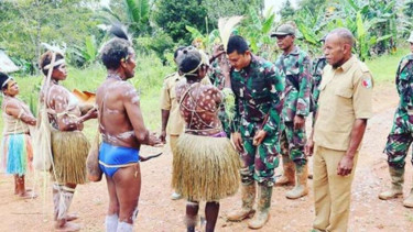 VIVA Militer: Warga serahkan 2 hektare tanah ke prajurit Yonif Mekanis 516/CY.