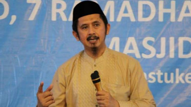 KH Muhammad Zaitun Rasmin.