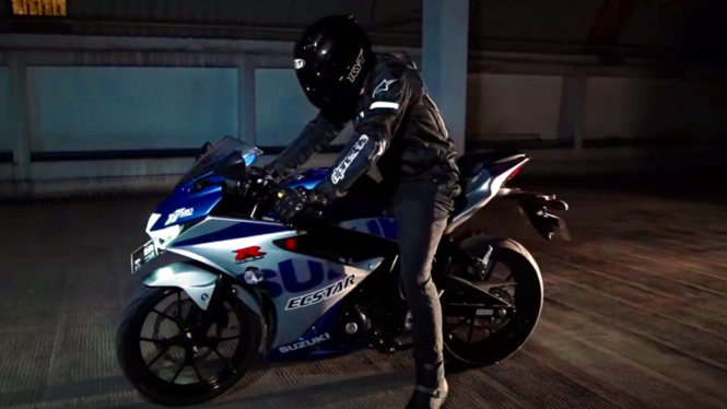 Suzuki GSX-R150 MotoGP 2020 Edition