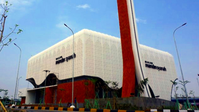 Masjid unik di Rest Area KM 166 Tol Cipali