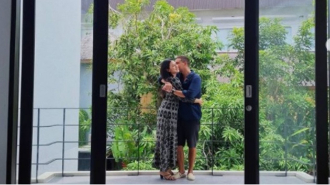Rumah baru Hamish Daud dan Raisa