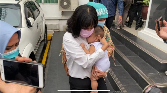 Vanessa Angel saat sidang putusan vonis kasus kepemilikan narkotika xanax.