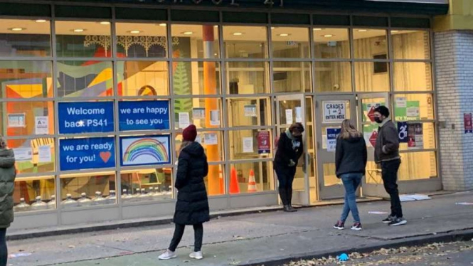 Salah satu TPS di Public School, Manhattan, New York, pada Pilpres AS.