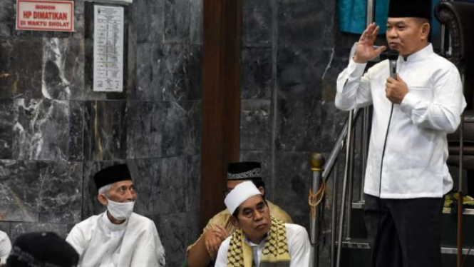 VIVA Militer: Panglima Komando Daerah Jayakarta, Mayjen Dudung Abdurachman