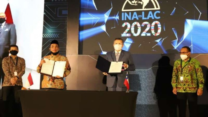 Penandatanganan MoU di bidang Jaminan Produk Halal (JPH) antara RI dengan Chile.