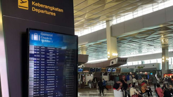 Ruang keberangkatan di Bandara Soekarno-Hatta, Cengkareng, Tangerang, Banten.