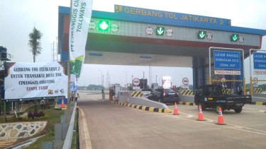 Gerbang Tol Jatikarya 2, ruas jalan Tol Cimanggis-Cibitung.