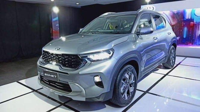 Kia Sonet resmi meluncur di Indonesia