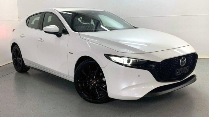 Mazda3 100th Anniversary Edition