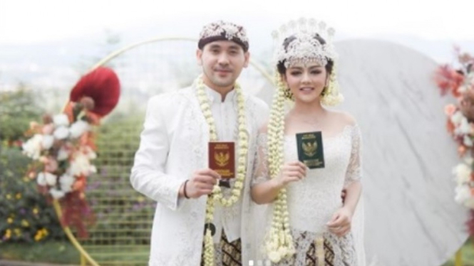 Jenita Janet dan Danu Sofwan