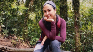 Perjuangan Sherina Ikut Padamkan Api Karhutla, Saksikan Sendiri Hutan Hilang Ditelan Asap Hingga Pesawat Sulit Mendarat