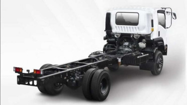 Truk Isuzu