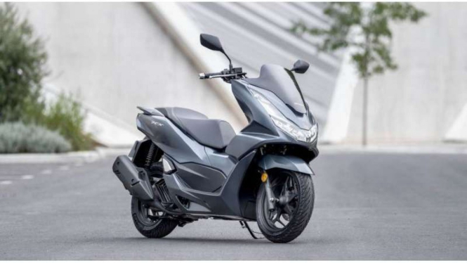 Skuter matik Honda PCX 125