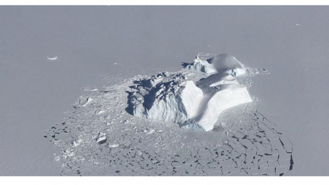 Sungai Gelap di Greenland.