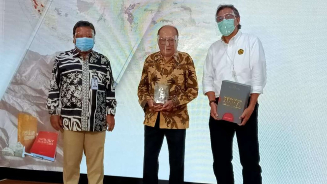 Peluncuran buku 'An Introduction into the Geology of Indonesia'.