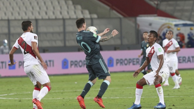 Lionel Messi di laga Timnas Argentina melawan Peru