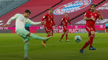 Laga Bayern Munich versus Werder Bremen.