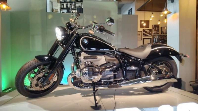 Motor Gede BMW Motorrad R18 First Edition