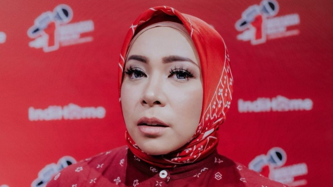 Melly Goeslaw