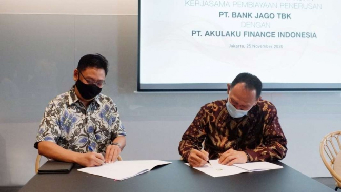 MoU kerja sama channeling antara Akulaku Finance dengan Bank Jago.