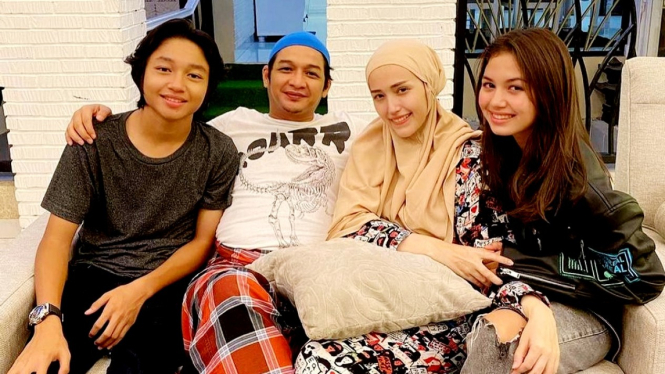 Kiesha Alvaro kenalkan gandengan baru pada keluarganya