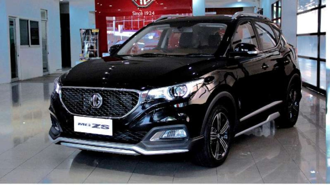 Mobil SUV MG ZS dilengkapi dengan bodykit