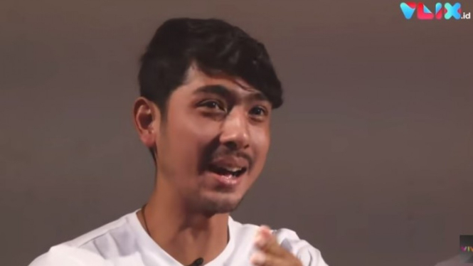 Arya Saloka
