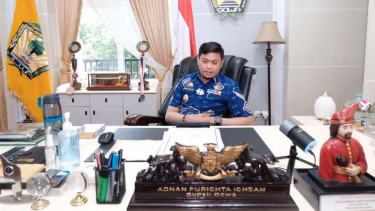 Bupati Gowa Adnan Purichta Ichsan