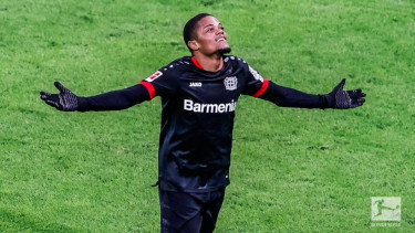 Winger Bayer Leverkusen, Leon Bailey.
