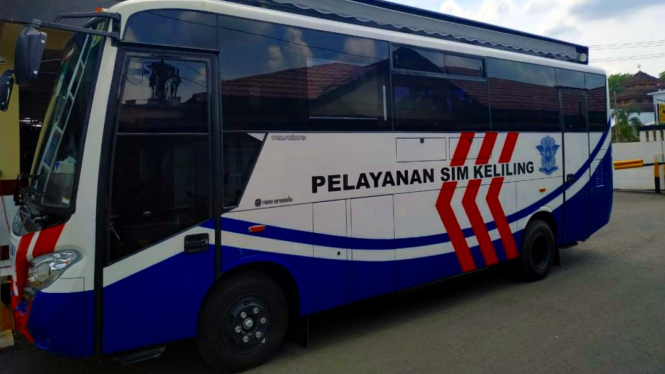 Mobil SIM Keliling